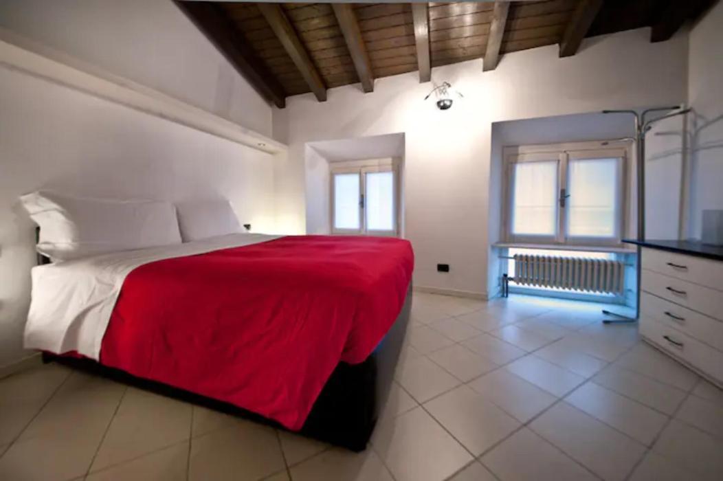 Cute And Cozy Centro Citta' Appartement Bergamo Buitenkant foto